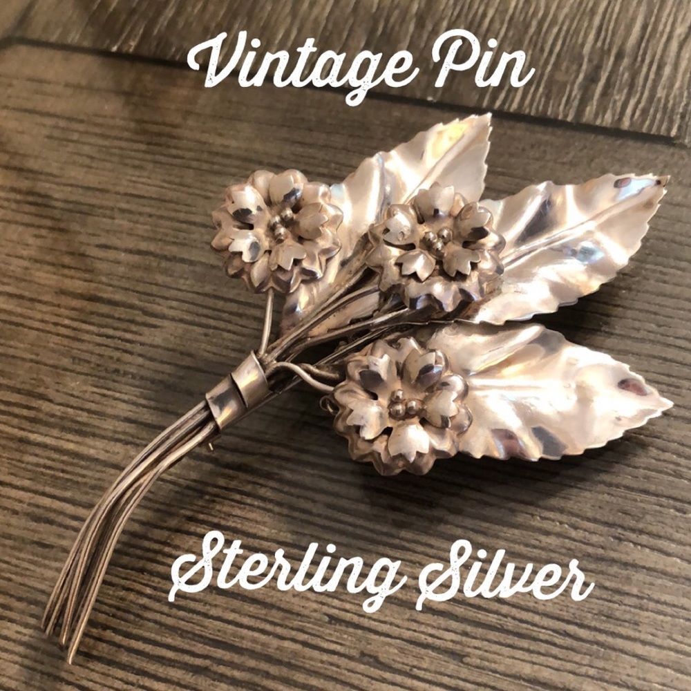 Vintage Sterling Silver Floral Bouquet Flower Pin